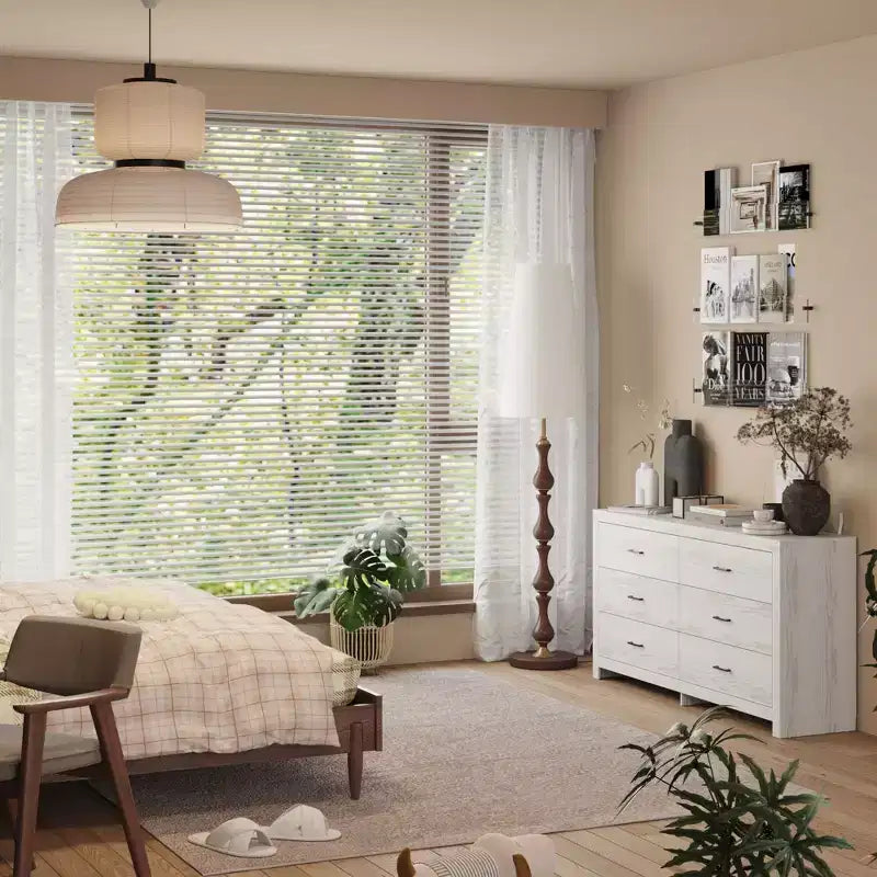 Commode imitation bois avec 6 tiroirs et poignées noires