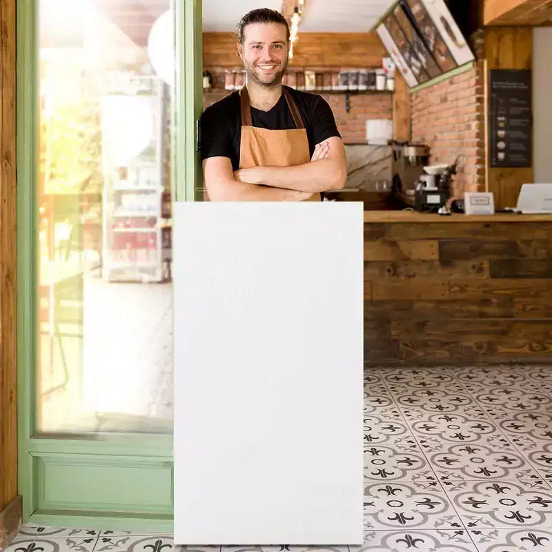 Pupitre de présentation de 104 cm avec 2 étagères de rangement, un support pour ordinateur portable et 4 roulettes pivotantes