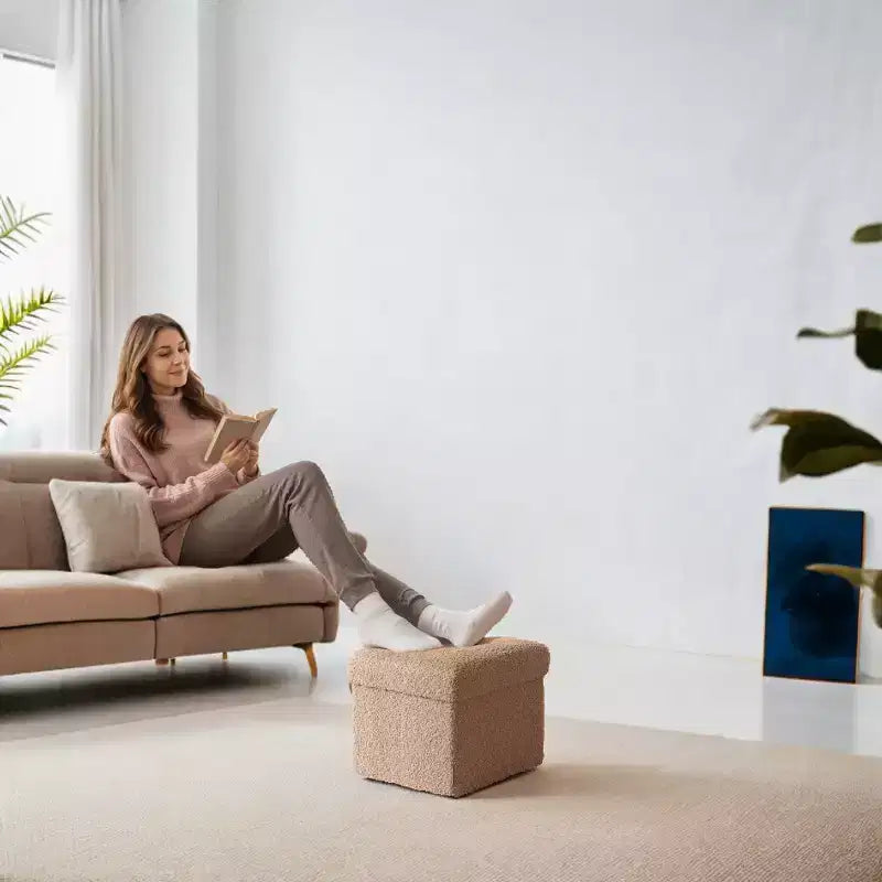 Petit pouf de rangement pliant avec espace de rangement dissimulé