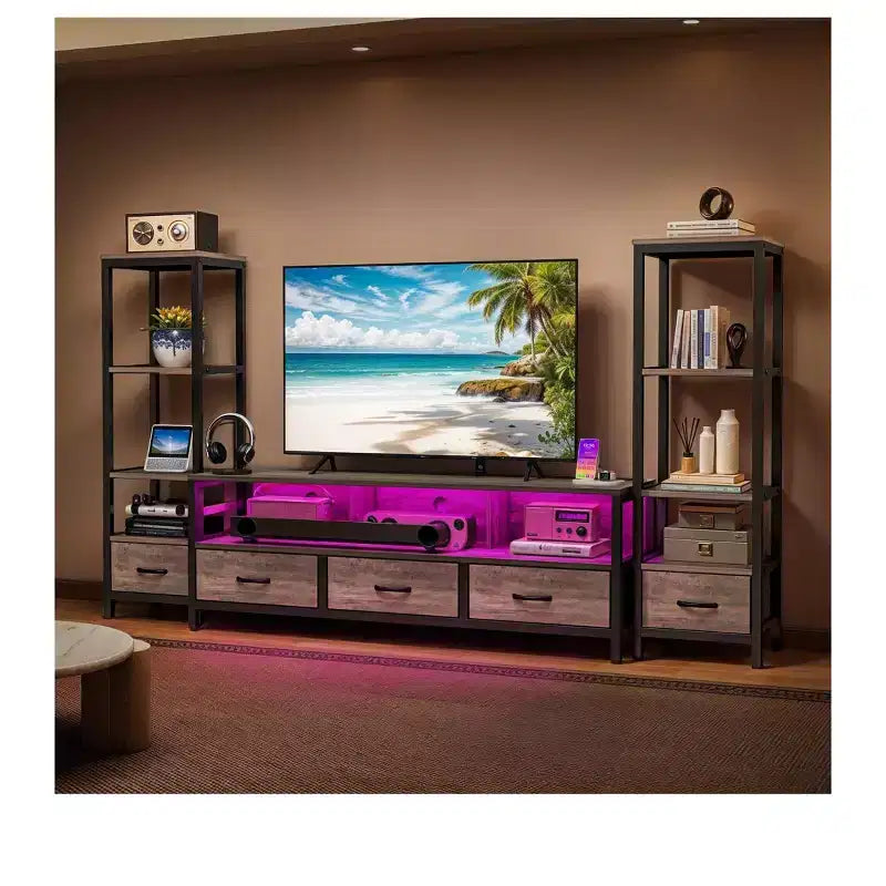 Meuble TV avec étagères à 4 niveaux, lumières LED et prises de courant – Convient aux téléviseurs jusqu'à 65 pouces