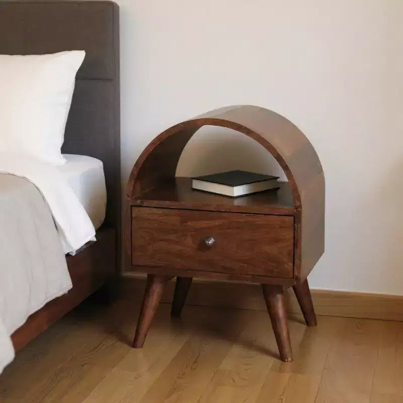 Table de chevet en bois massif de 24 pouces avec plateau ovale et un tiroir